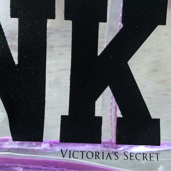 Donating! HP🎉 PINK VS makeup 💄 bag! - Picture 7 of 7